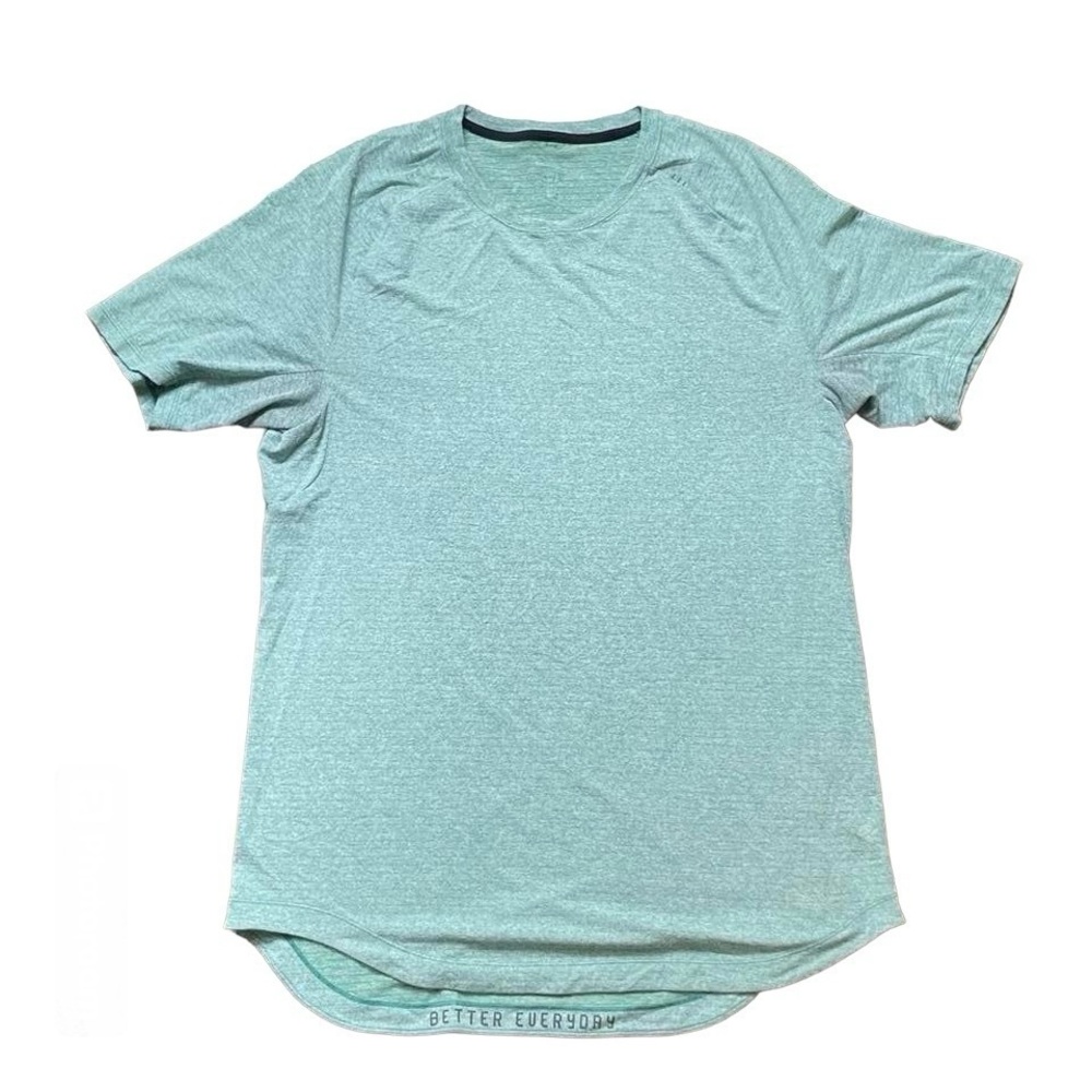 Lululemon Men’s teal shirt size large